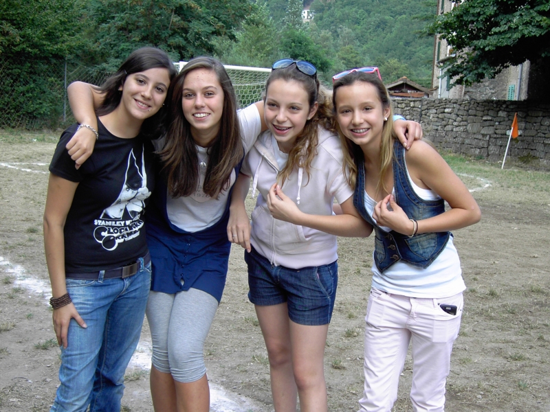  Image name: Calcio14.JPG 
 width: 800 pixel 
 height: 600 pixel 
 Size: 463920 bytes 
 Click to enlarge 